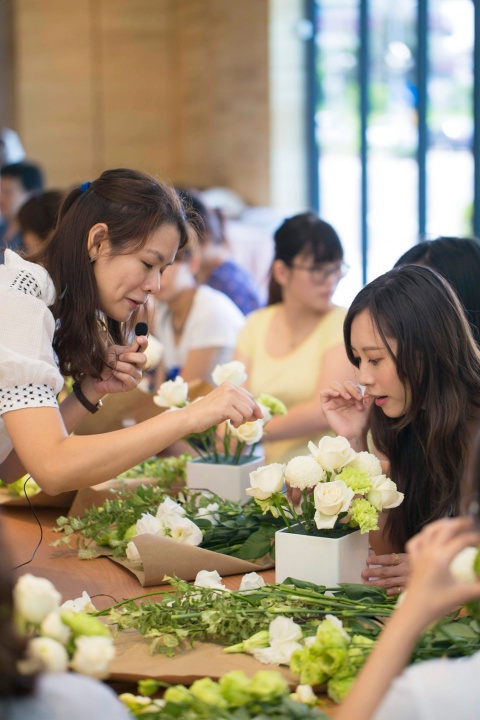 晴天花藝 | Review of Community Flower Art Teaching / Lian Yue Construction